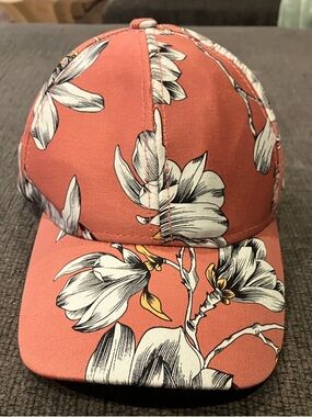 Women’s Floral Baseball Cap in Coral